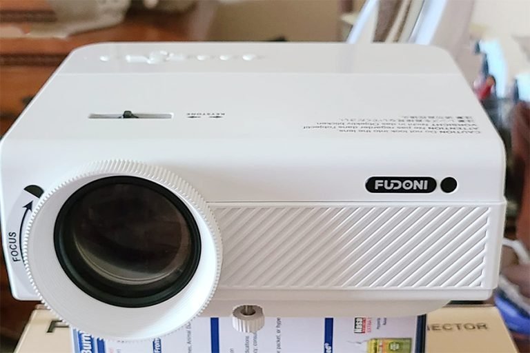 FUDONI Projector with WiFi and Bluetooth