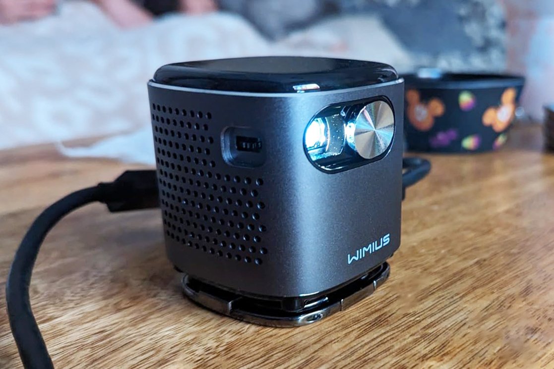 WIMIUS Mini Projector