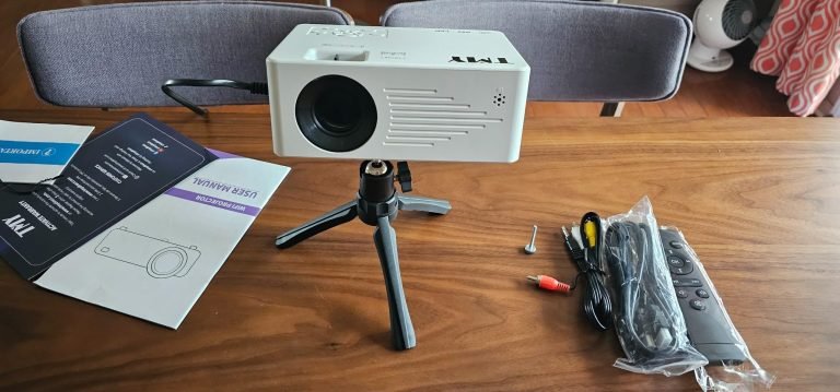 tmy mini projector