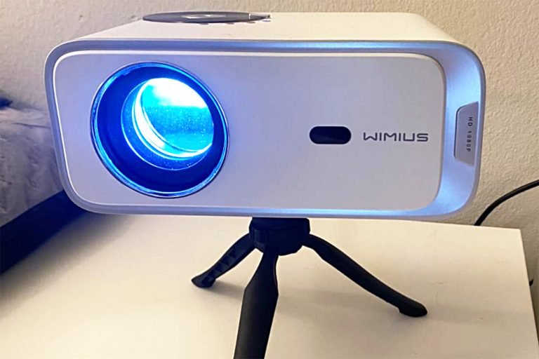 WiMiUS P63 Portable outdoor Projector