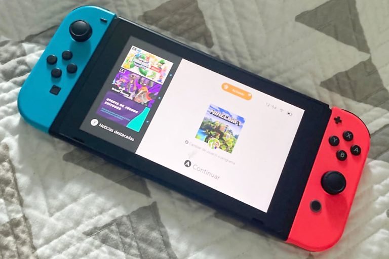 Nintendo Switch Gaming Console