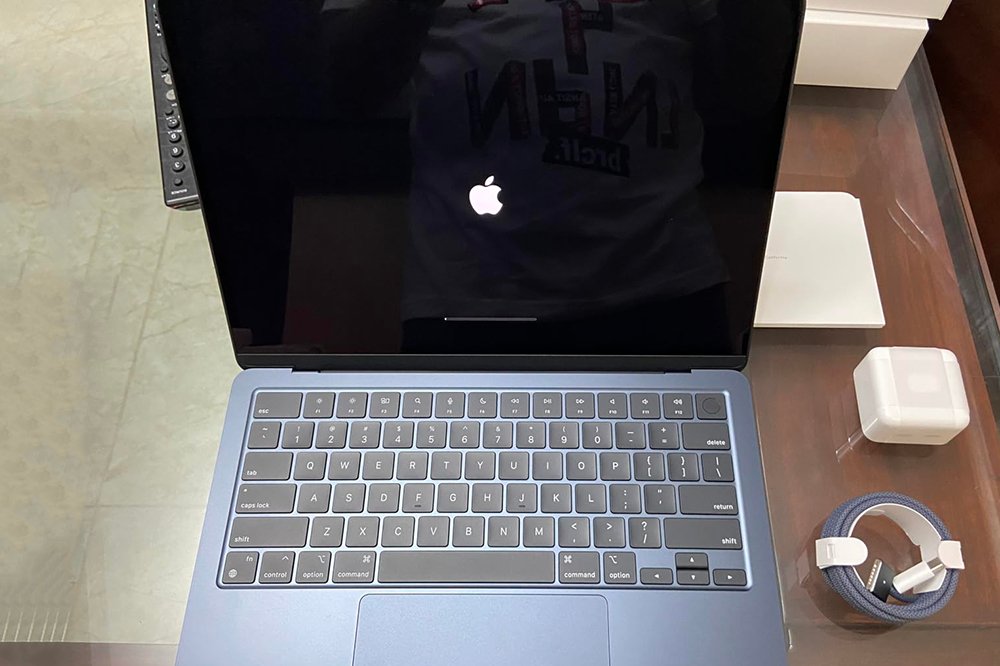 MacBook Air 13-inch Laptop